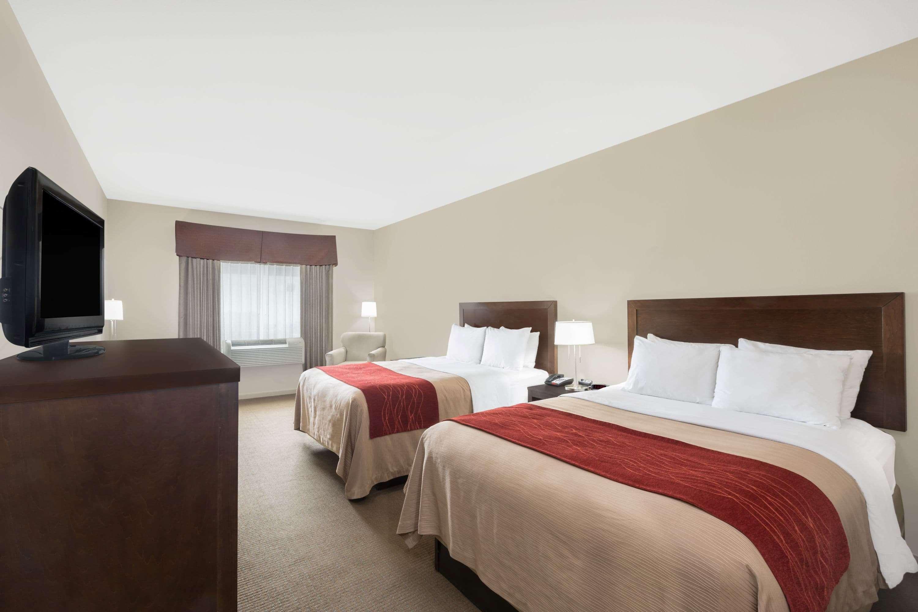 Baymont By Wyndham Columbus Hotell Exteriör bild