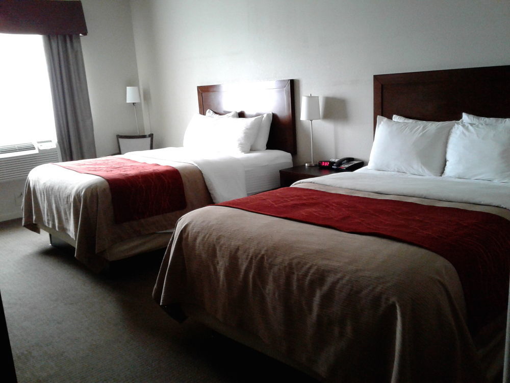 Baymont By Wyndham Columbus Hotell Exteriör bild
