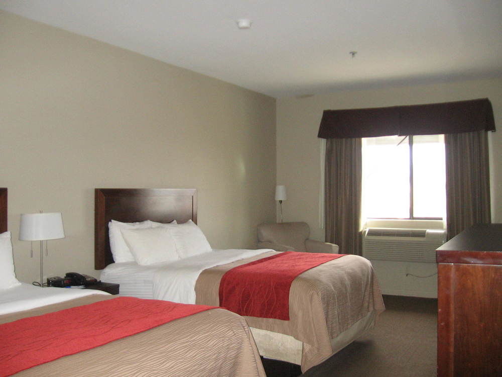 Baymont By Wyndham Columbus Hotell Exteriör bild